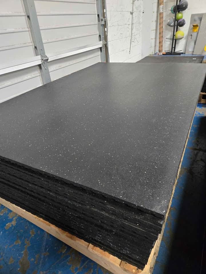 Heavy Duty Fitness Rubber Mats 6x4ft (3/4" Thick) - Image 3
