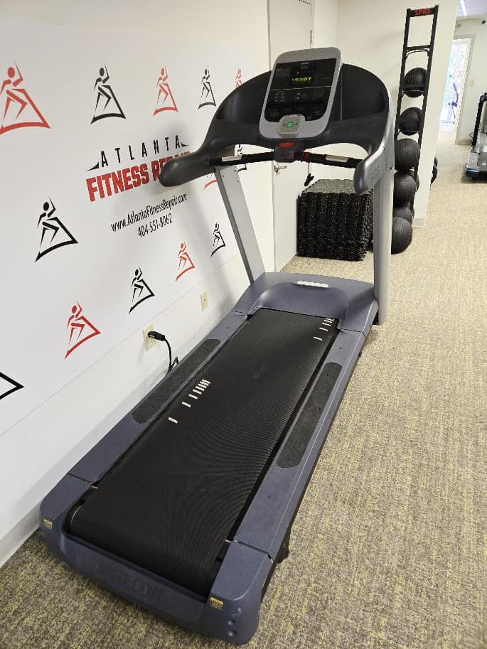 Precor Commercial 954i Experience Treadmill