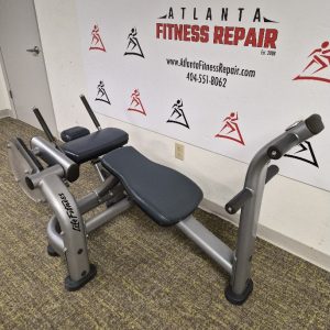 Life Fitness Signature Series Ab Crunch Bench