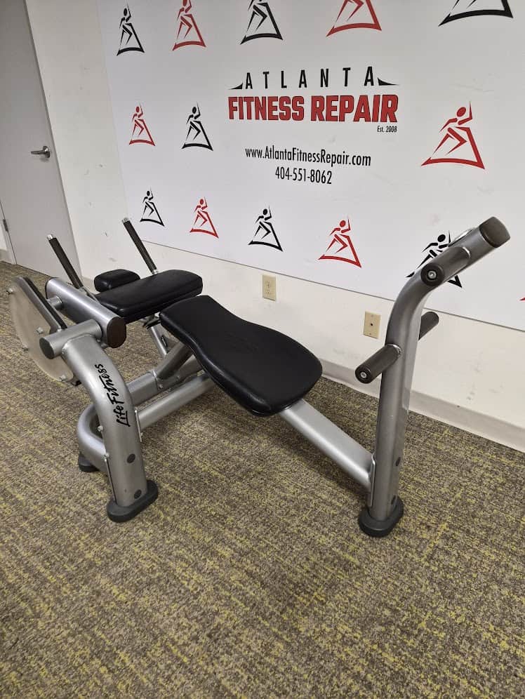 Life Fitness Signature Series Ab Crunch Bench