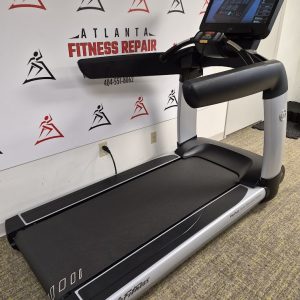 Life Fitness Discover SE3HD 95T Treadmill